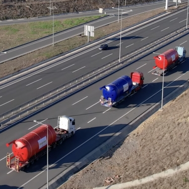 Türkiyenin en büyük sünger üretim tesisi için imalatını tamamladığımız tankları başarı ile sevk ettik. 